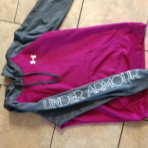 Women's under armour sweatshirt